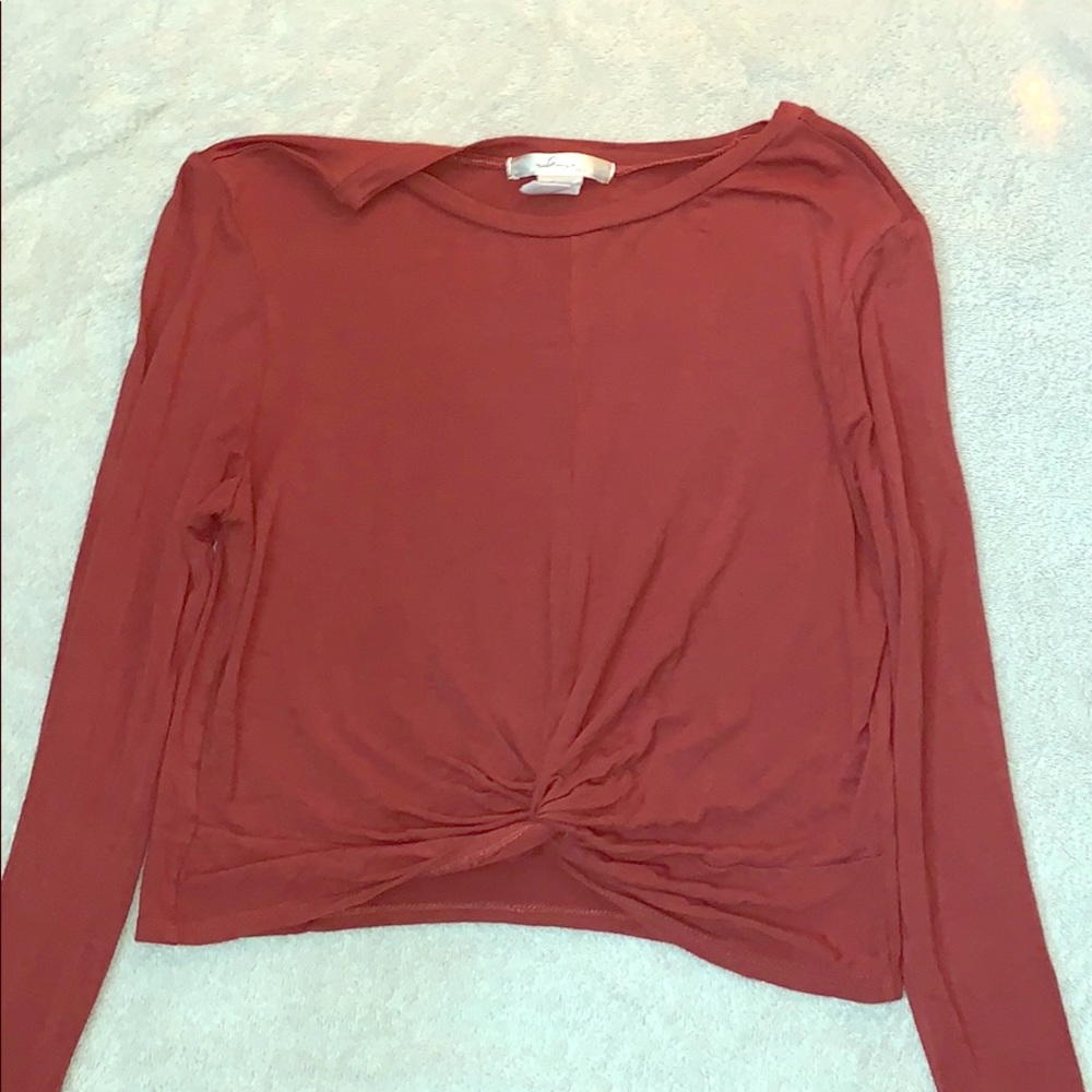 Cropped Long Sleeve (M)